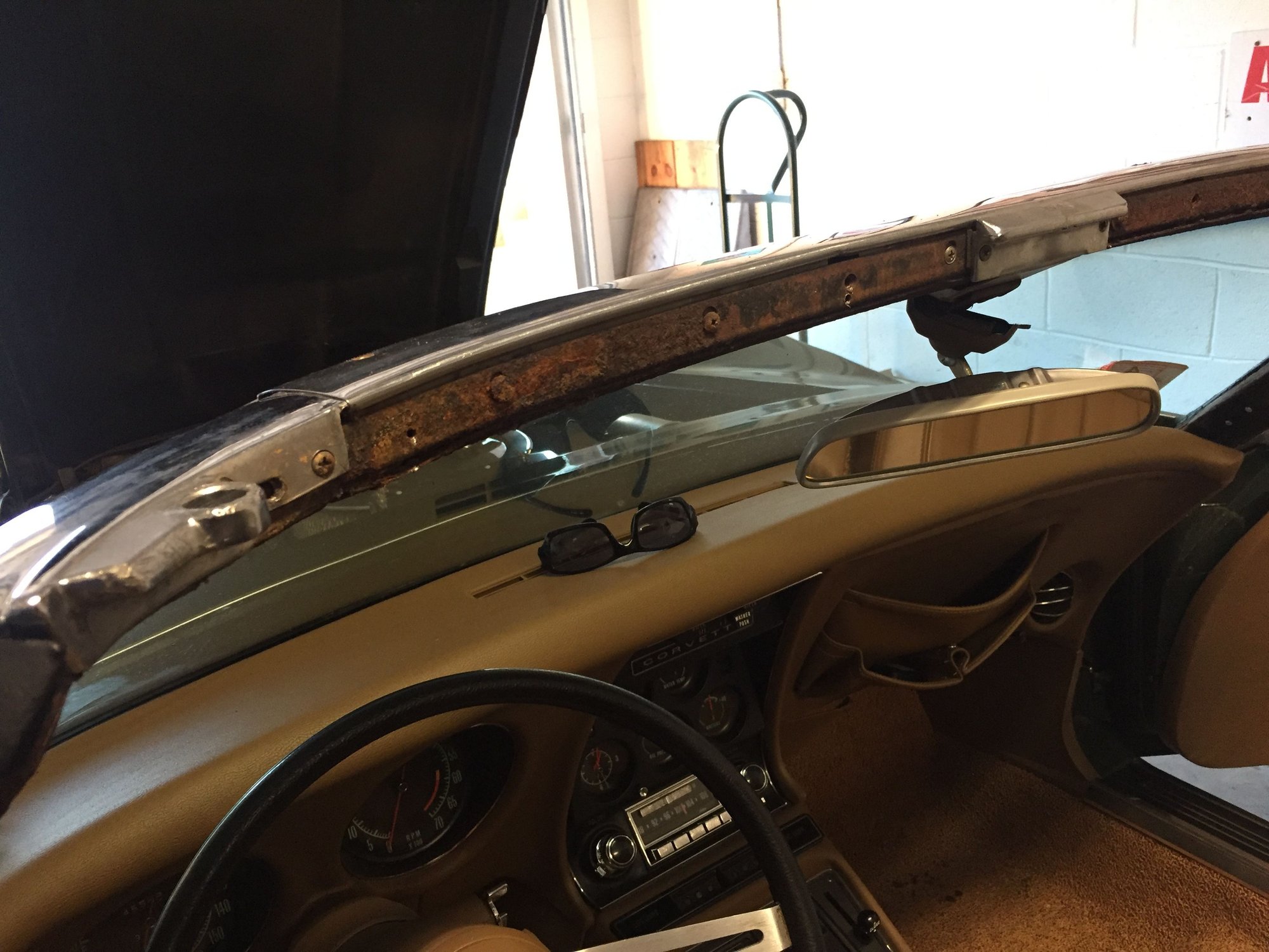 Chrome windshield trim removal? CorvetteForum Chevrolet Corvette