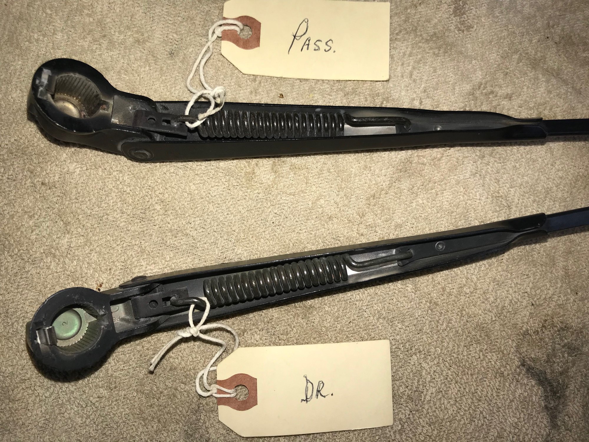 FS (For Sale) 1969 windshield wiper arms (pair)oem CorvetteForum
