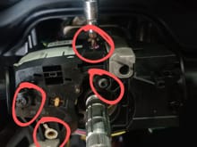 Remove HEADLIGHT / TURN SIGNAL / CRUISE CONTROL LEVER bolt's  

(2003 Auto US  build don't have Steering Wheel Lock)