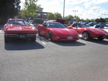 3 red vettes