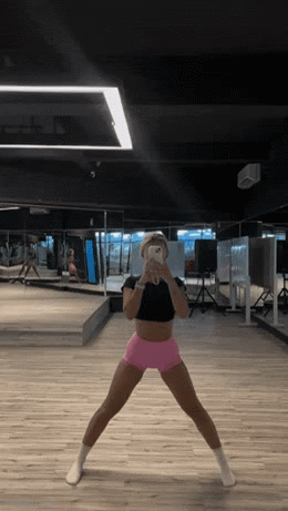 9e3o9z_f639184c691af51f5294d867281810d6fc2cc18a.gif