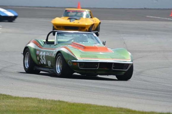 Sportscar Vintage Racing Association (SVRA) was in Indianapolis for the 2015 Brickyard Vintage Racing Invitational and so were the vintage Corvette racers. 