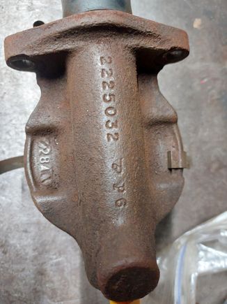 Looks like maybe 284 date code???
That would be 64??? They didn't use a single cylinder past 66 did they?
