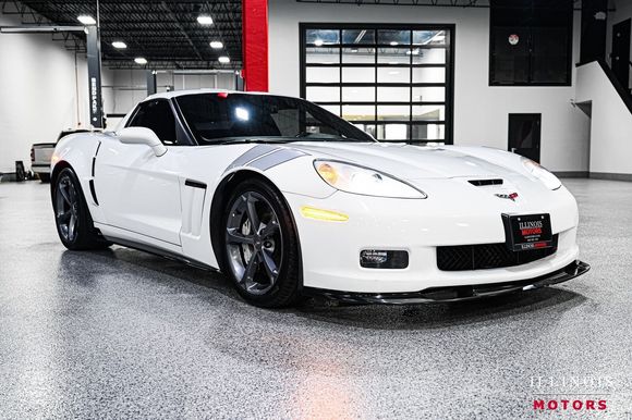 Nice clean 2012 C6 auto light mods 