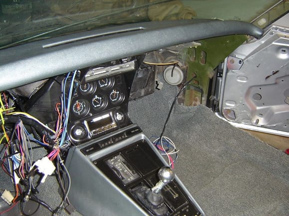 New Dash, console and carpet from Al Knoch.  New Lektric Limited wiring..