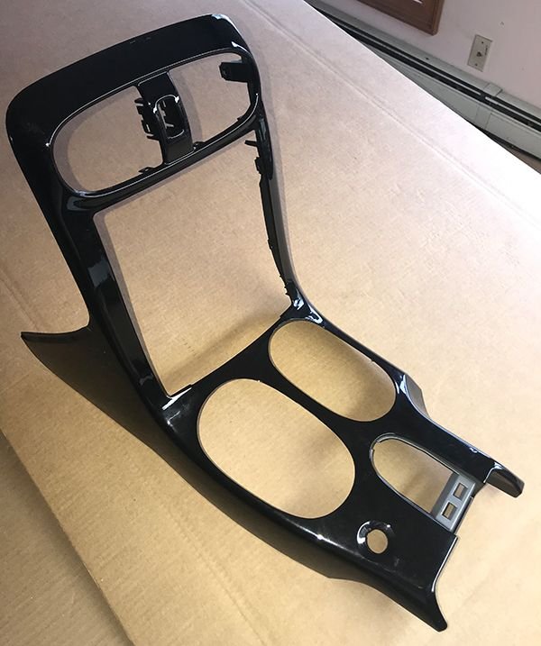 FS (For Sale) Apsis Mint Condition C6 Center Console 0507 in Painted