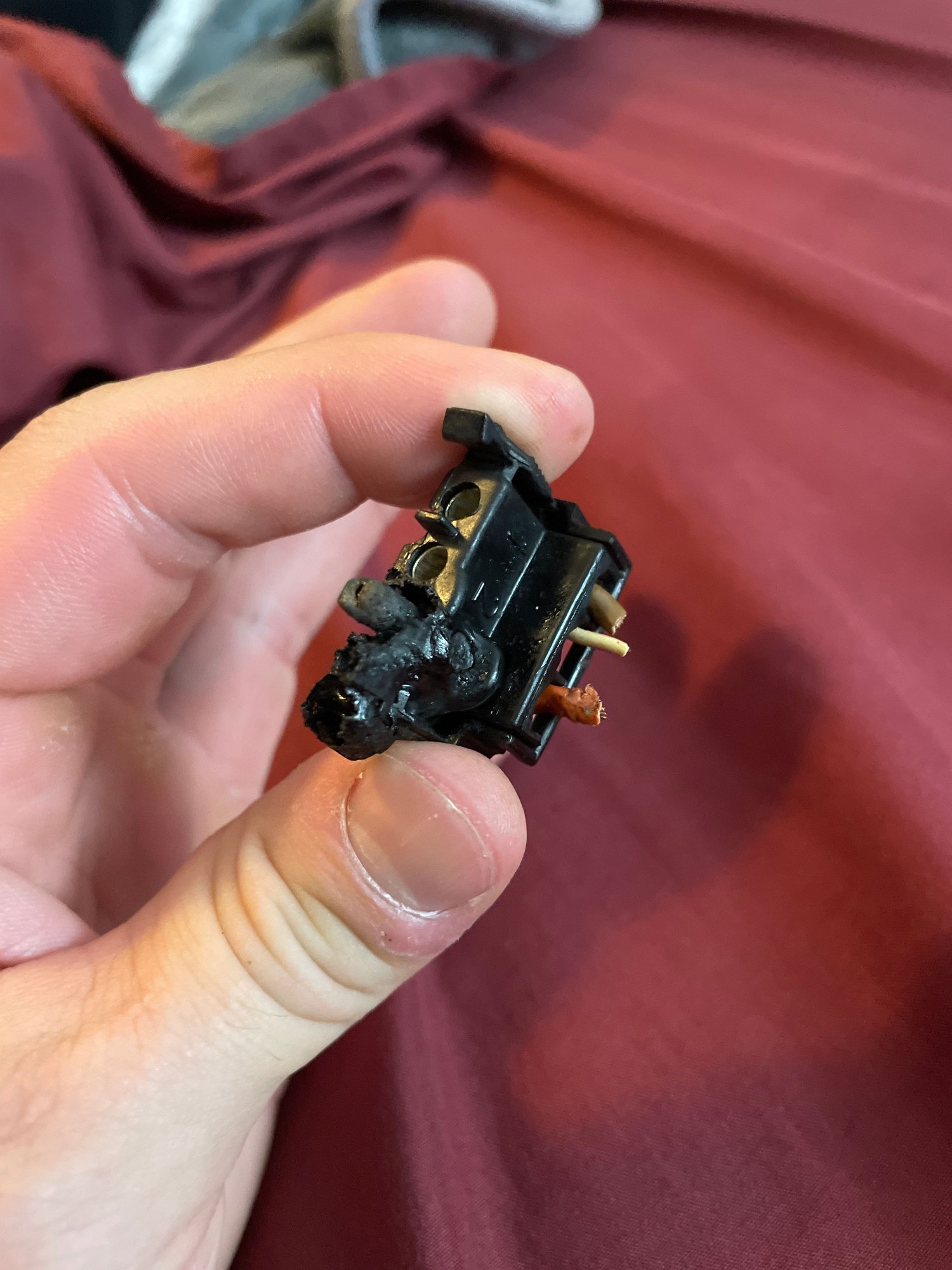 Miscellaneous - Looking for electrical connector that plugs into the a/c resistor - New or Used - 2004 to 2010 Chrysler Crossfire - Dacula, GA 30019, United States