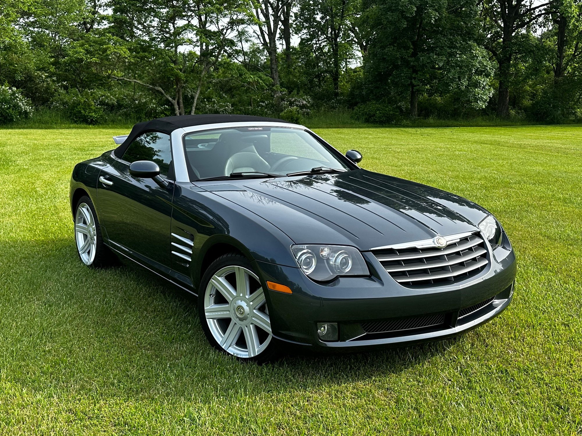 2006 Chrysler Crossfire - 2006 Crossfire Limited Roadster, 2nd owner, 7000 miles, as great as it sounds! - Used - VIN 1C3AN65L36X068308 - 6 cyl - 2WD - Manual - Convertible - Other - Smithsburg, MD 21783, United States