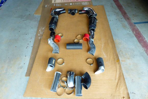 the parts that R in front of the Air horns are extra parts.