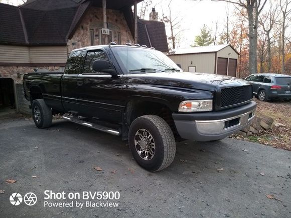 1999, 2500, 5.9L, 5speed, 4w
