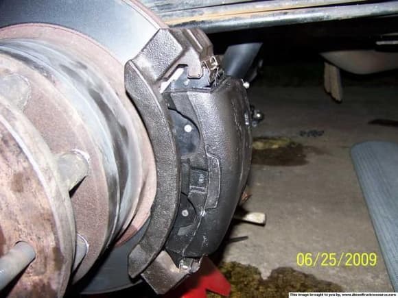 Rear brakes 04 5 Dodge 3500 049