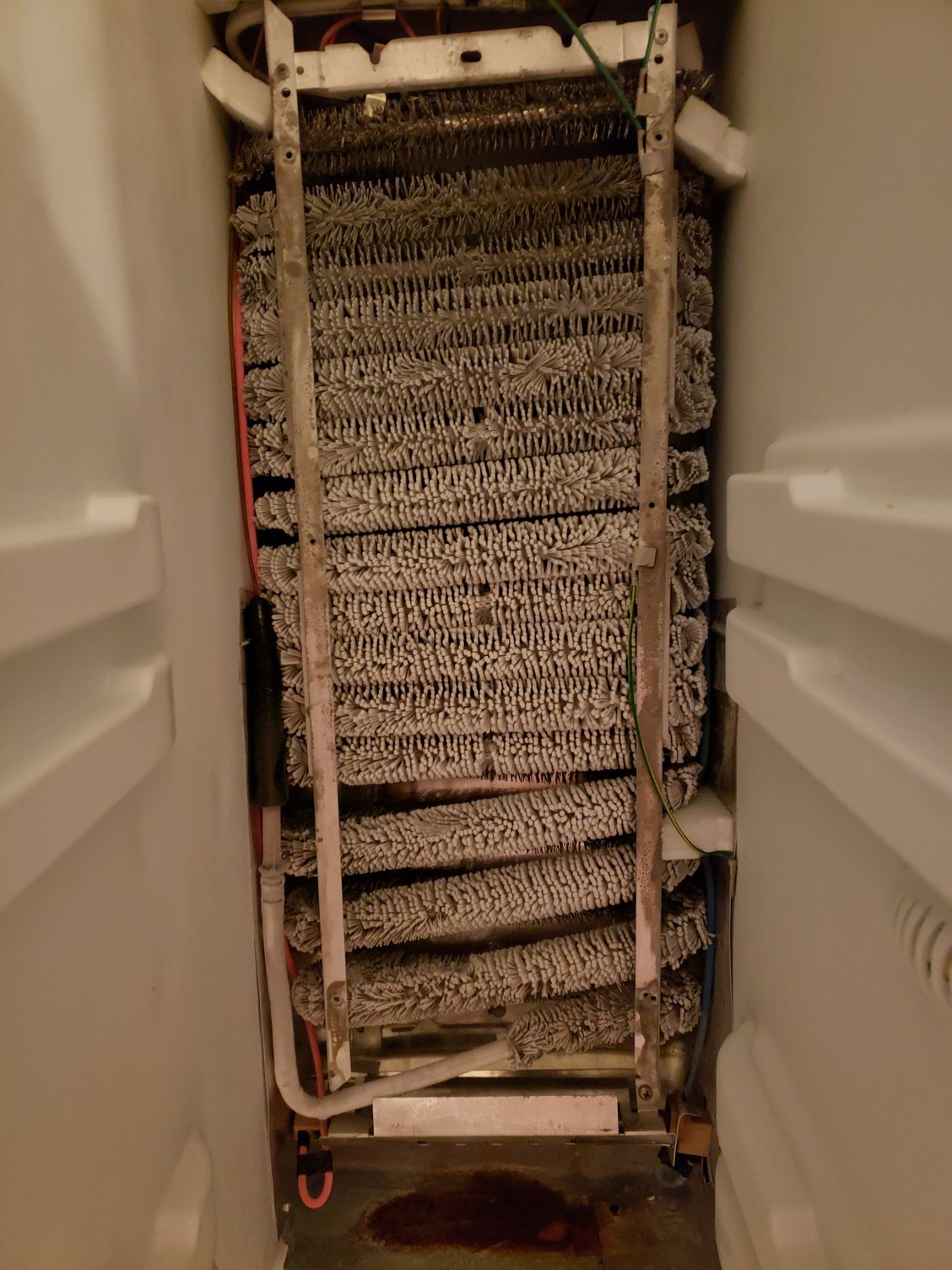 Freezer side of sidebyside GE fridge not freezing