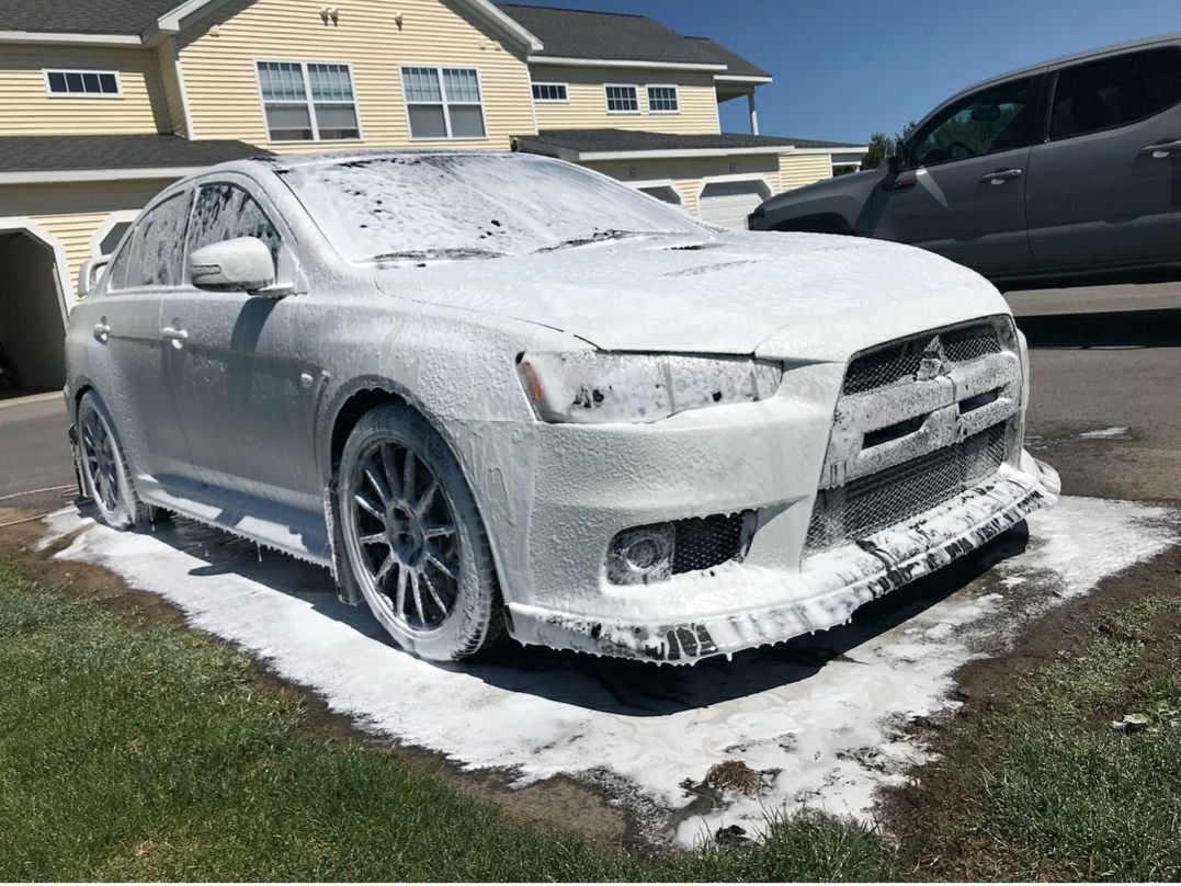 2015 Final Edition. Diamond White Pearl. 3k Miles. EvolutionM