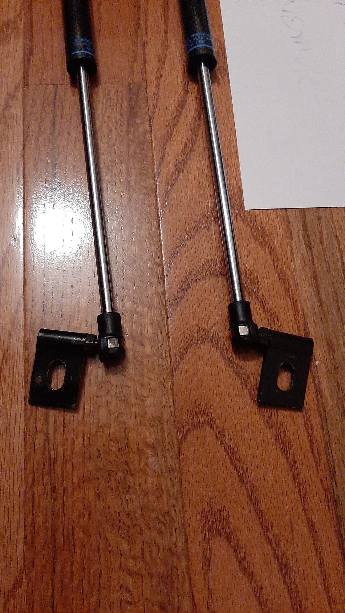 Accessories - Prosport carbon hood dampers - Used - 2003 to 2006 Mitsubishi Lancer Evolution - Winnipeg, MB R3R3G3, Canada