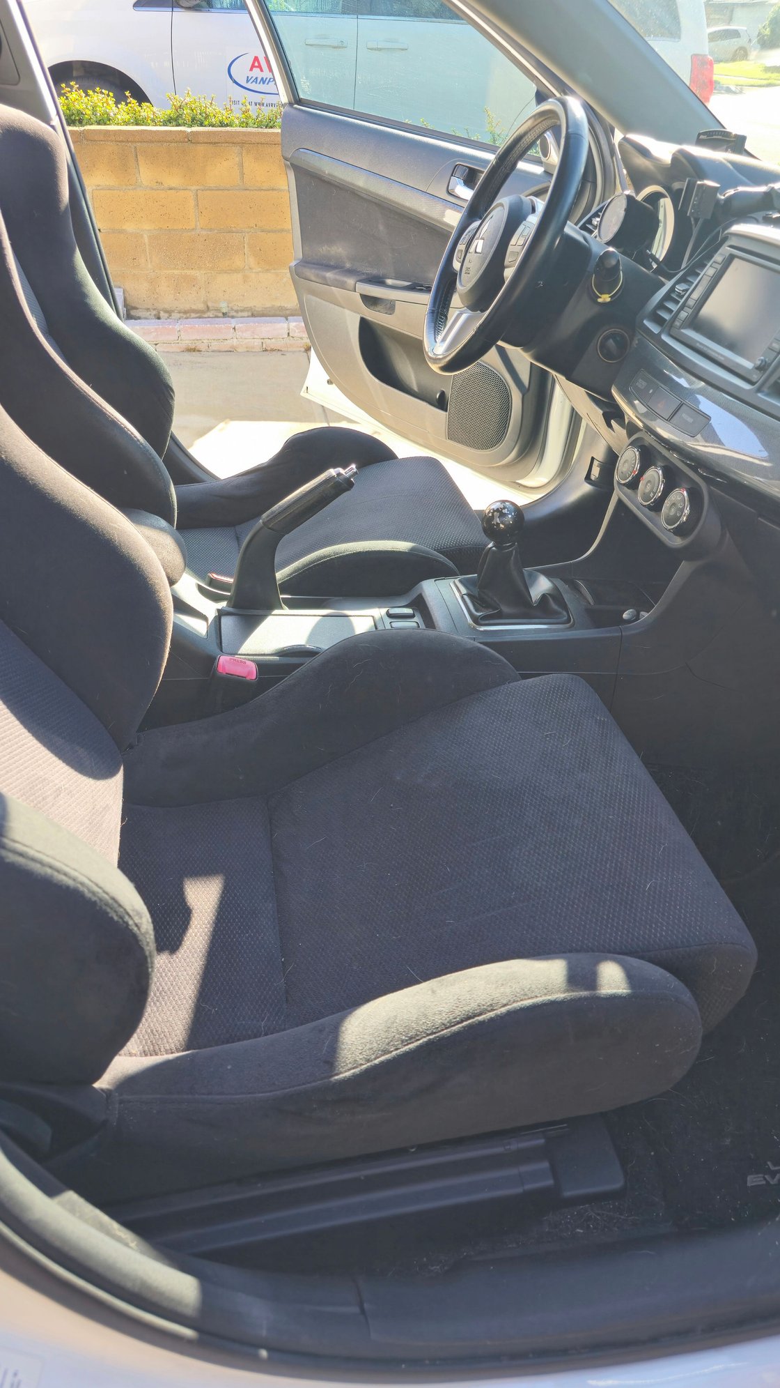 2011 Mitsubishi Lancer Evolution - 2011 GSR - Southern CA - Used - VIN JA32W8FV8BU010973 - 162,308 Miles - 4 cyl - AWD - Manual - Sedan - White - Cerritos, CA 90703, United States