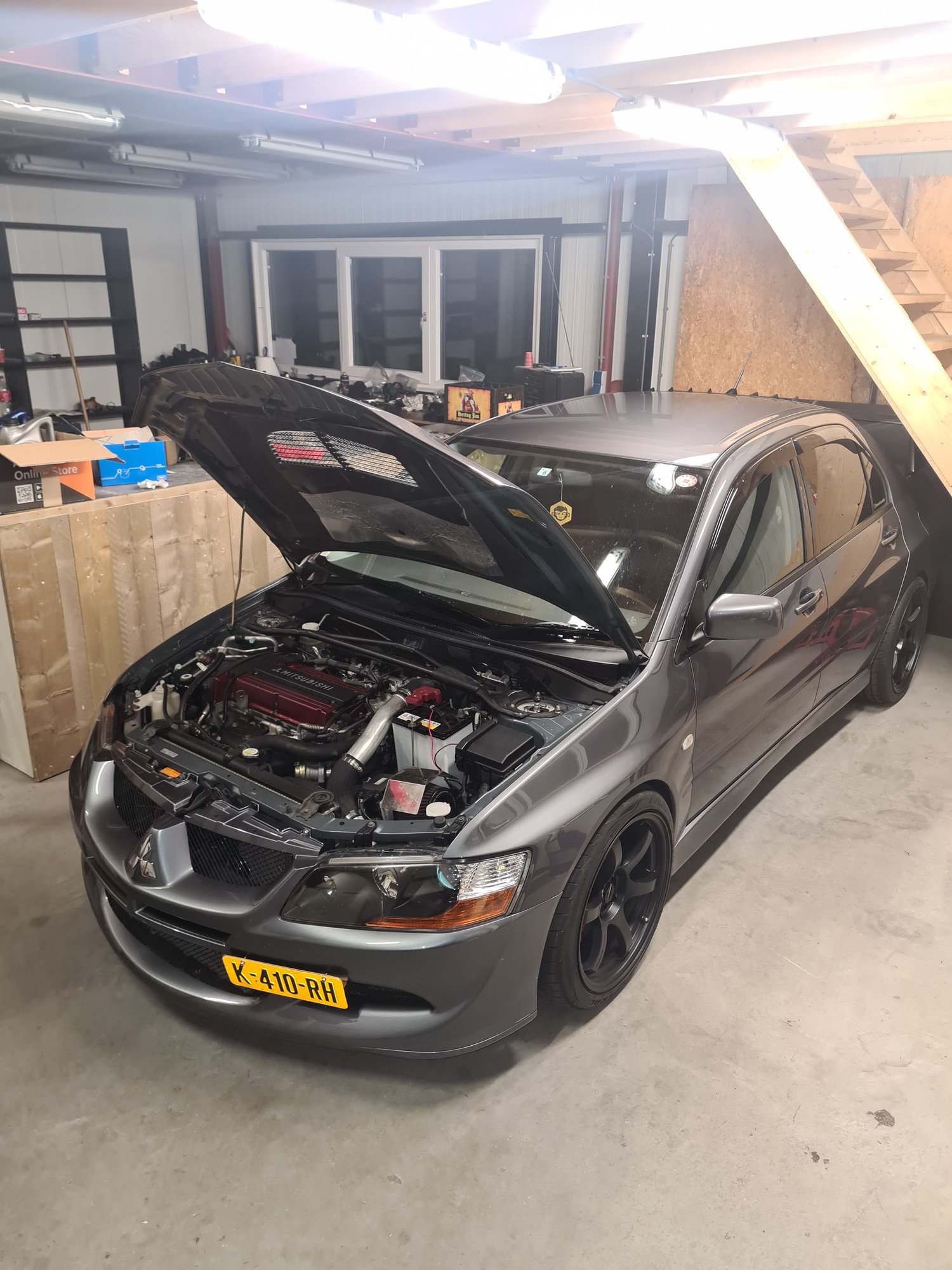 2004 Mitsubishi Lancer Evolution - For sale | JDM Mitsubishi Lancer Evolution VIII MR - Used - VIN CT9A-0300279 - 174,300 Miles - 4 cyl - 4WD - Manual - Sedan - Gray - Drogeham, Netherlands