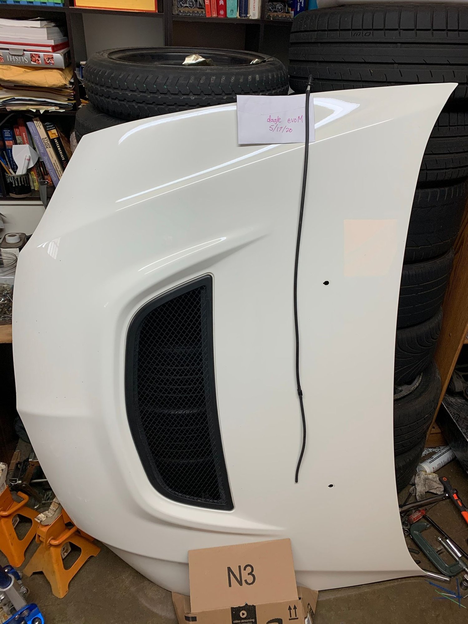 Exterior Body Parts - FS: Wicked White Evo9 hood - Used - 2003 to 2006 Mitsubishi Lancer Evolution - San Francisco, CA 94118, United States