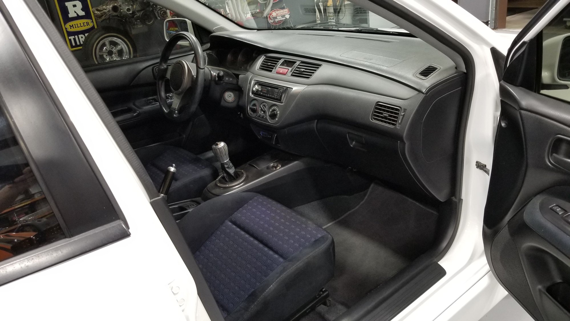 2003 Mitsubishi Lancer Evolution - 2003 Mitsubishi Lancer Evolution VIII - Used - VIN JA3AH86F23U123074 - 52,700 Miles - 4 cyl - AWD - Manual - Sedan - White - Queen Creek, AZ 85142, United States