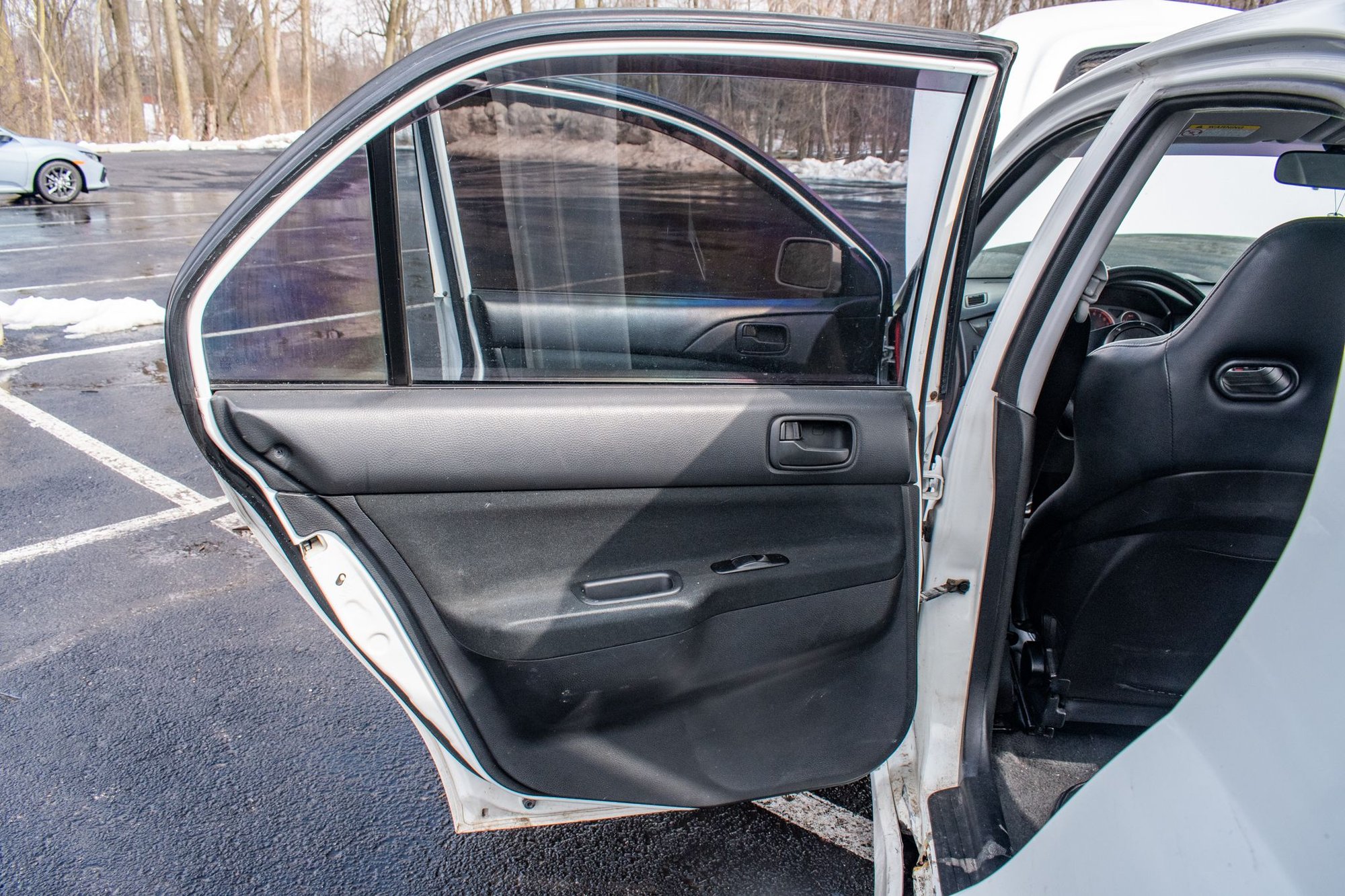2006 Mitsubishi Lancer Evolution - 2006 Mitsubishi Lancer Evo IX GSR - Used - VIN JA3AH86C16U056381 - 160,000 Miles - 4 cyl - AWD - Manual - Sedan - White - Grand Rapids, MI 49546, United States
