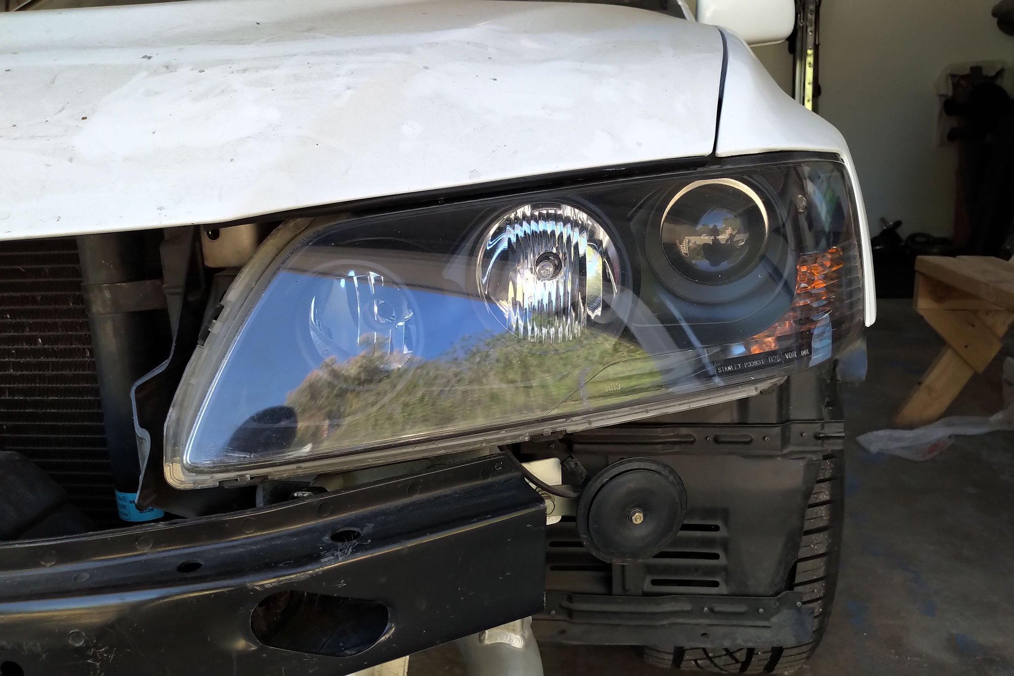 Lights - WTB/WTT: Evo 8 Headlights - New or Used - 2003 to 2004 Mitsubishi Lancer Evolution - Whittier, CA 90605, United States