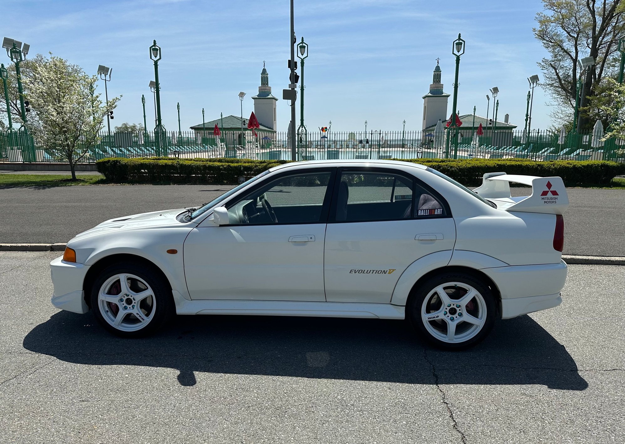 1998 Mitsubishi Lancer Evolution - 1998 Mitsubishi Lancer Evolution V GSR LOW MILEAGE - Used - VIN CP9A-0002670 - 36,800 Miles - 4 cyl - AWD - Manual - Sedan - White - Rye, NY 10580, United States
