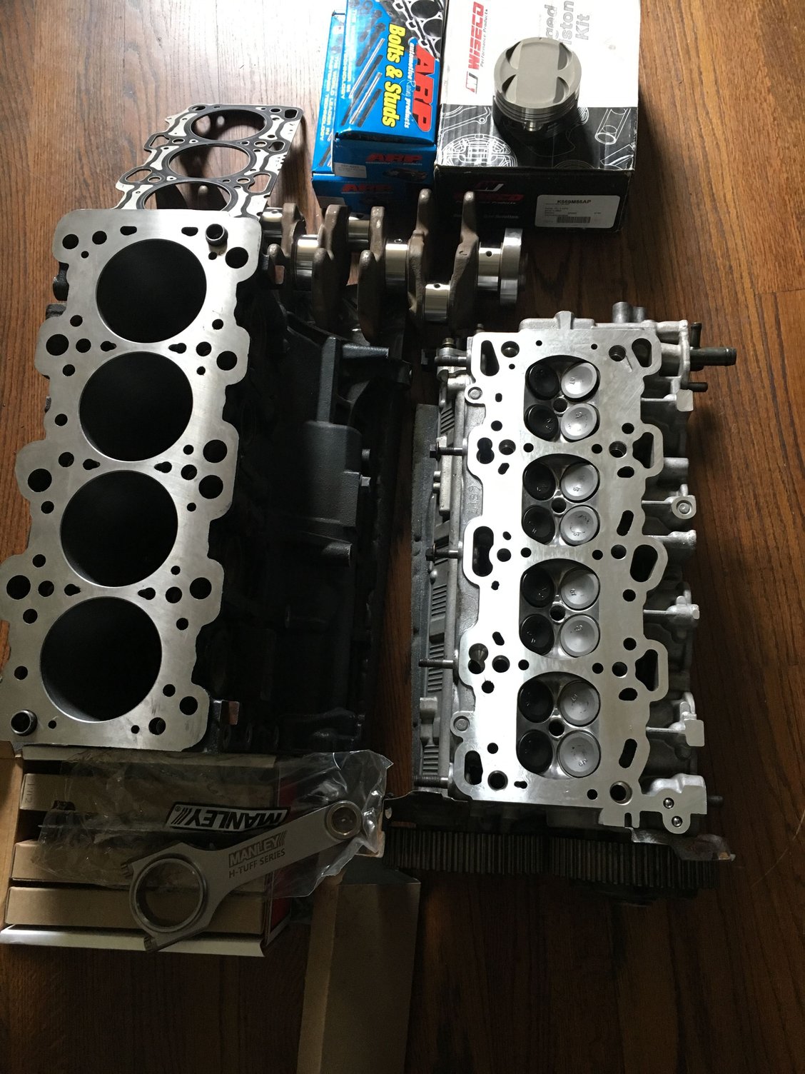 Engine - Complete - 2.3 long block - Used - 2005 to 2006 Mitsubishi Lancer Evolution - Little Rock, AR 72205, United States
