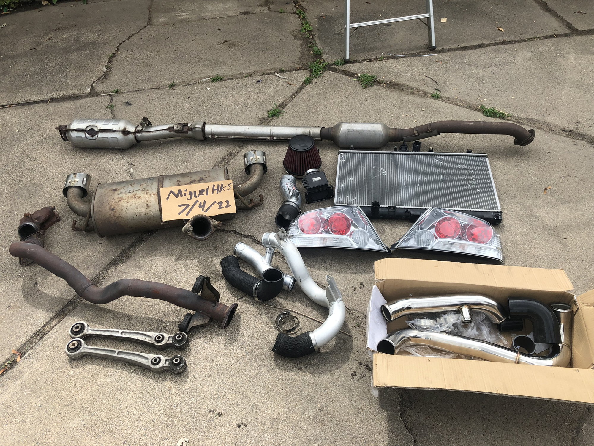 2004 Mitsubishi Lancer Evolution - Random Evo 8 parts and Evo X oem catalytic converter - Minneapolis, MN 55401, United States