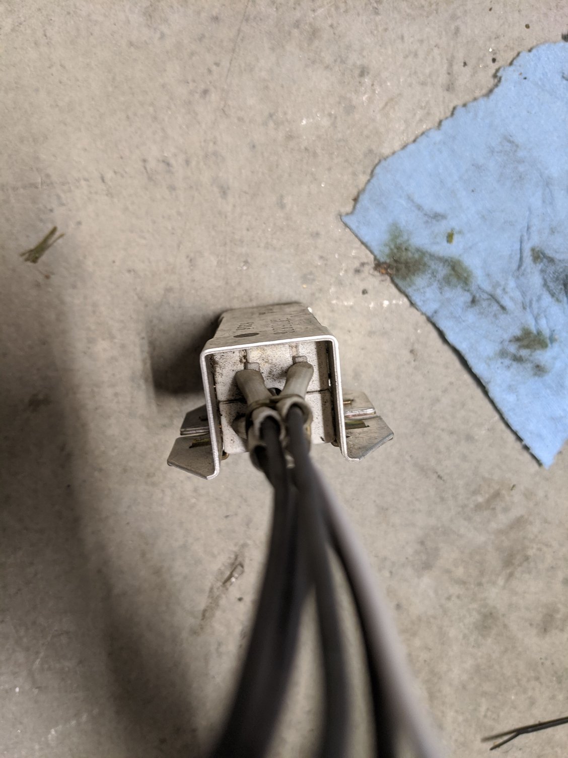 Help Injector Resistor Wiring for Evo 7/8/9 EvolutionM Mitsubishi