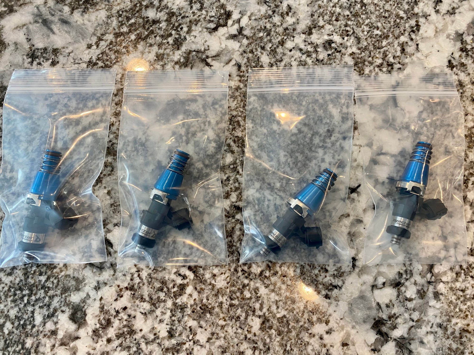Engine - Intake/Fuel - Injector Dynamics ID2000 Injectors - Used - 2003 to 2006 Mitsubishi Lancer Evolution - Gilbert, AZ 85298, United States