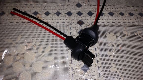 Males harness extension