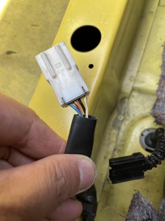 Rear O2 Harness below passenger seat