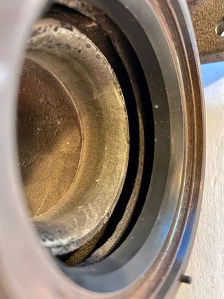 There's a little, tiny crack in the middle of the divider.