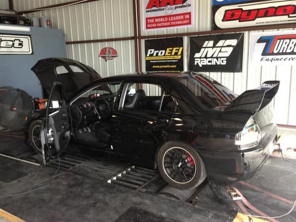 Jorge at jms tuning my evo on c16