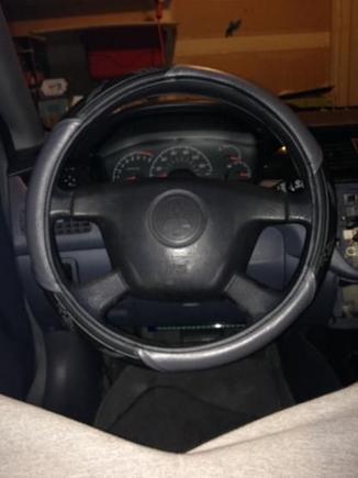 Steering wheel cover , but switching to the evo sterring wheel and gauge