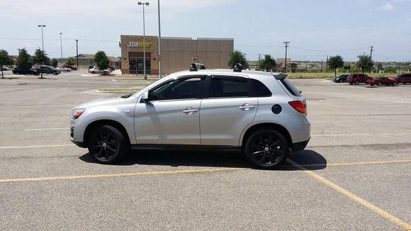 Plasti Dipped Outlander Sport side