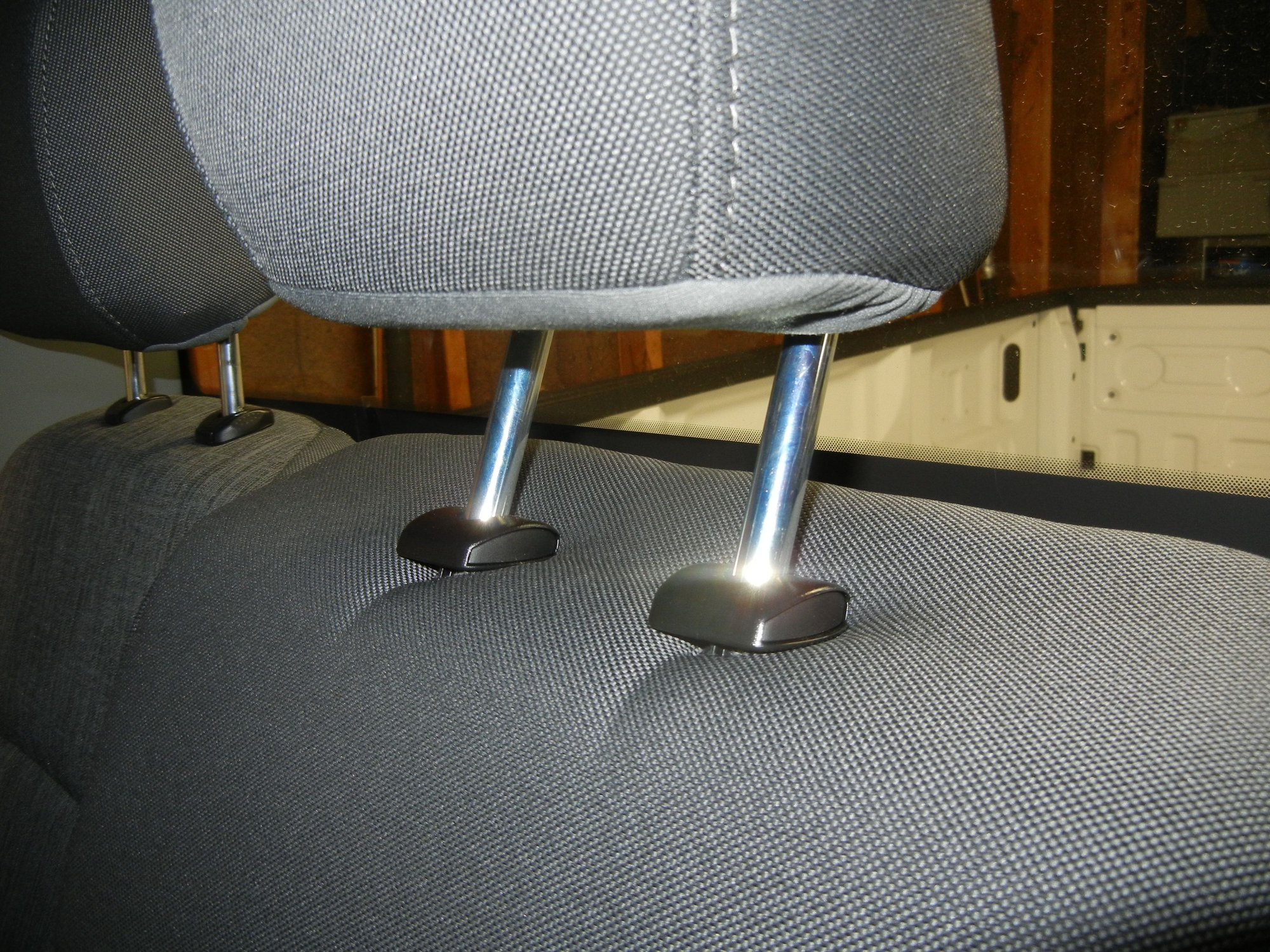 'Bench' 40/20/40 center seat headrest backwards? Ford F150 Forum
