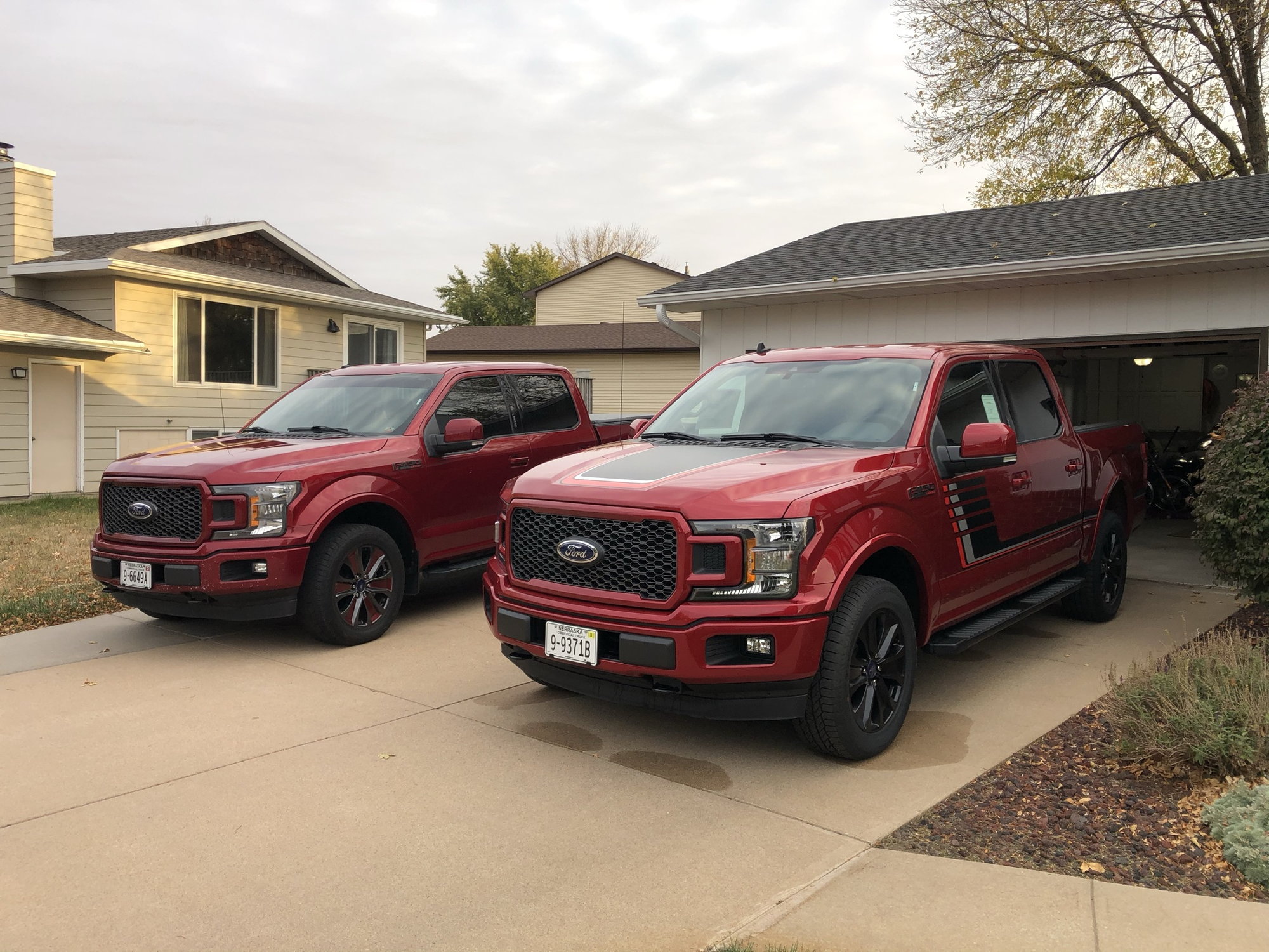 Ruby Red vs. Rapid Red actual comparison pictures Page 3 Ford