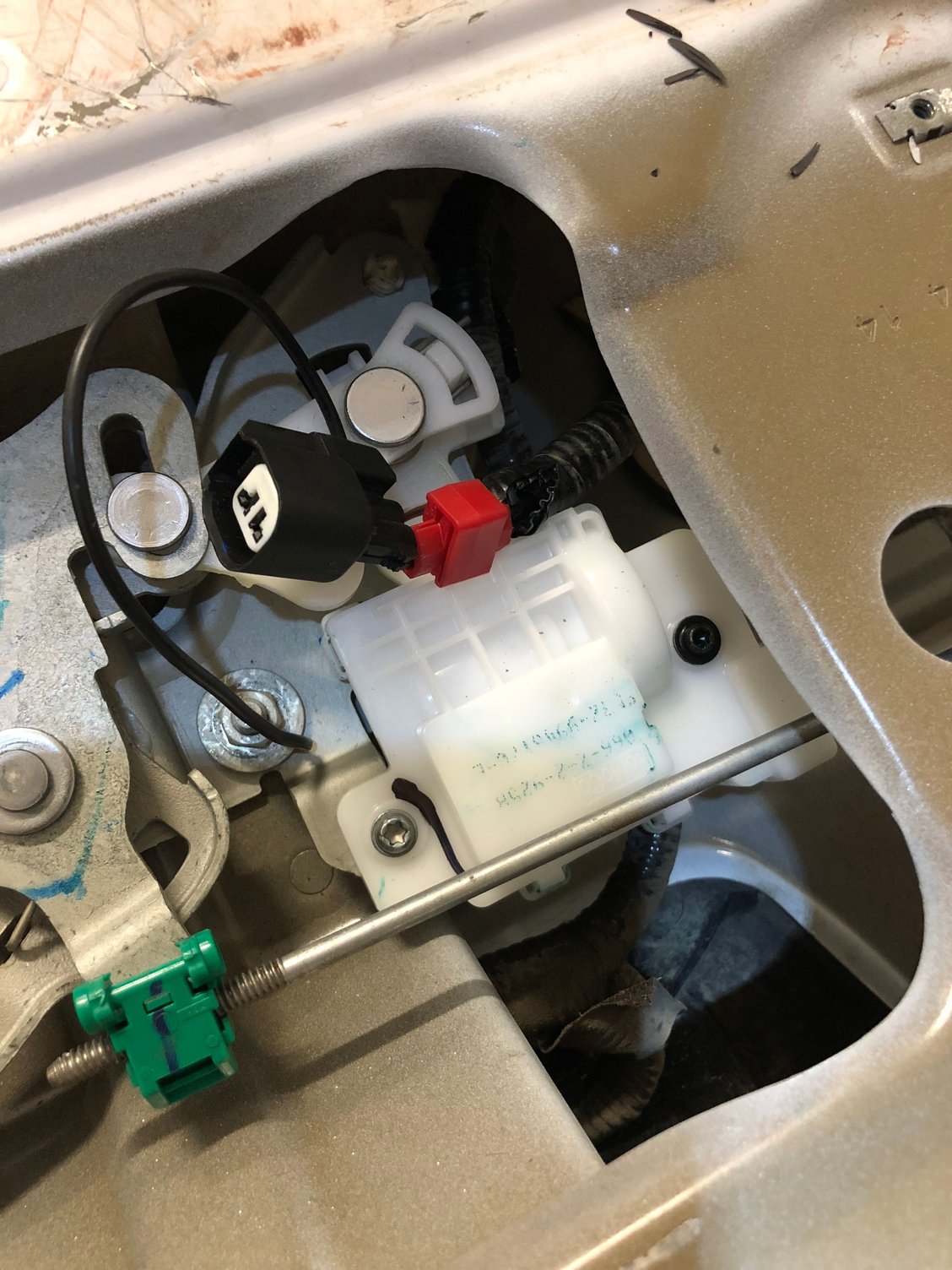 Tailgate locks but won't unlock Ford F150 Forum Community of Ford