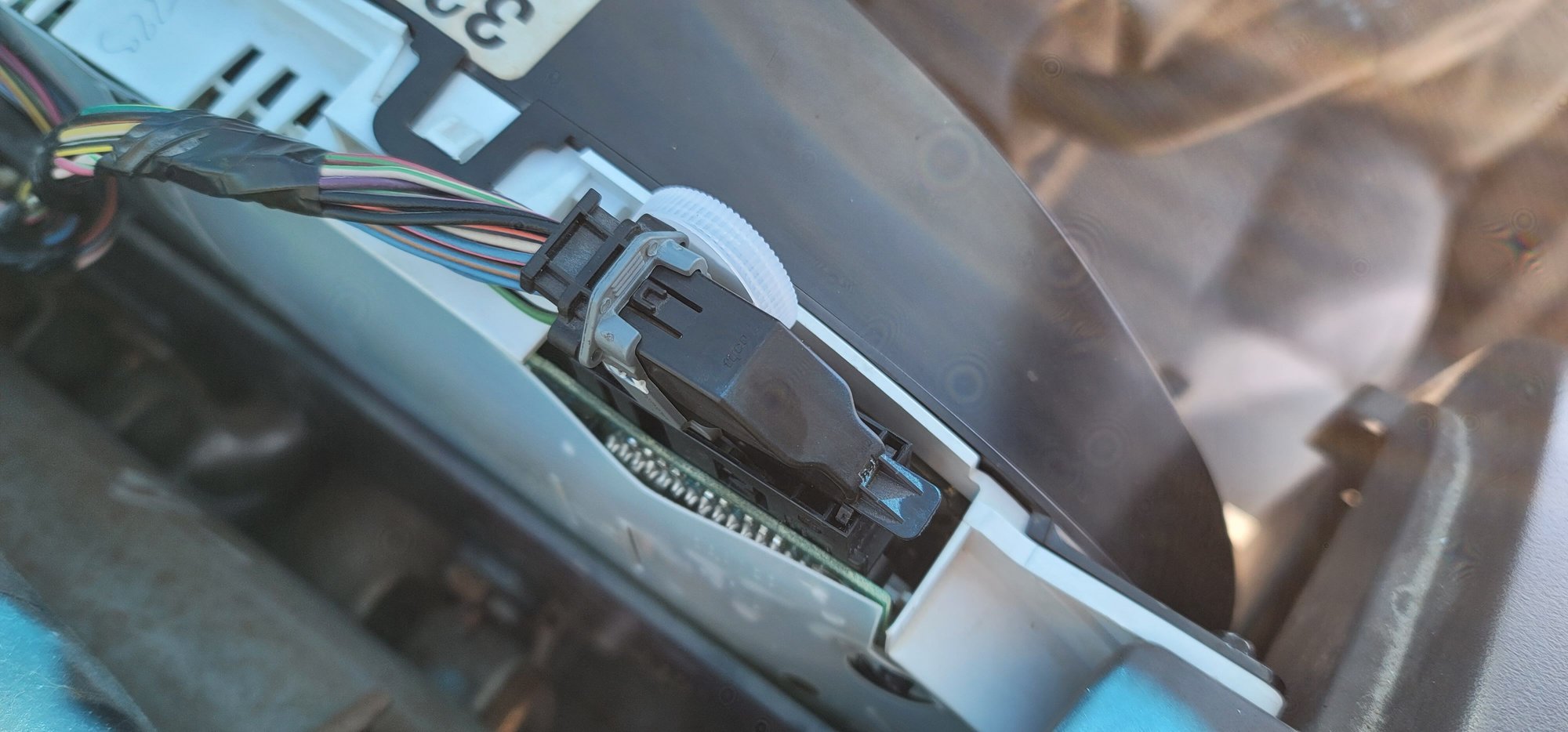 Electrical issue? warning light come on and gauges stop working while driving. Page 5 Ford