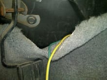 blue and yellow wire running from trailer plug into cab