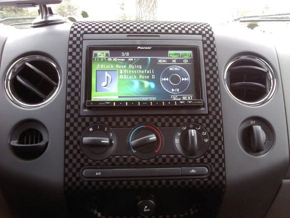 new dash fabricated pieces with the pioneer AVH-P4100