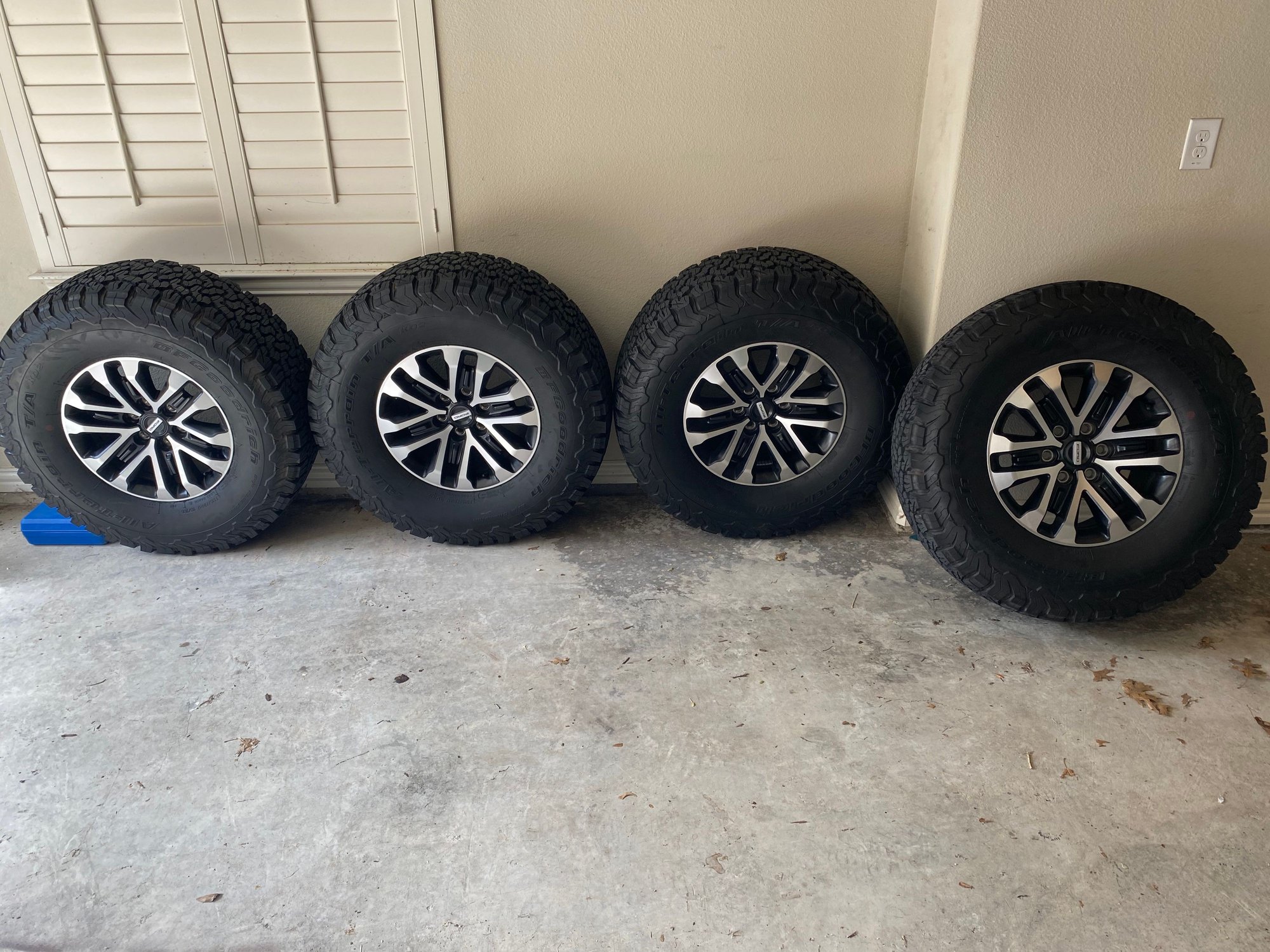 2020 Raptor Wheels And Tires 3k Miles Near Dallas Tx F150online Forums