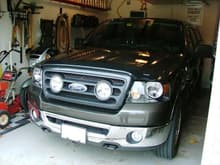 Hella Grille on Dark Stone Truck.
Lights are Ford HD lights2