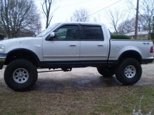 1st wheel tire combo after lift