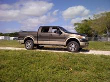 2.5" readylift, 3" readylift rear blocks
