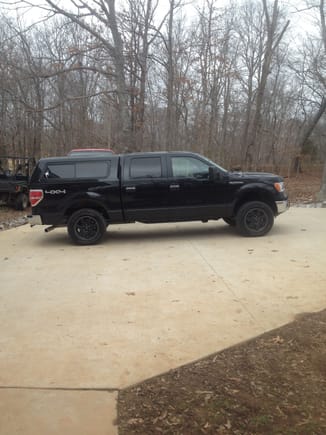 Leveling kit on. Just waitin on the tires
