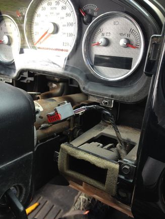 odometer, tripometer, computer info plug
