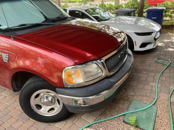 2000 XLT 5.4 and 2025 Mustang Ecoboost