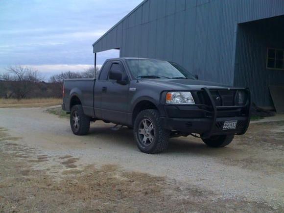 front 2.5, rear 3"