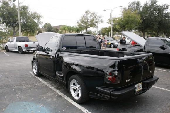 just showing the "stock" goodies under the hood